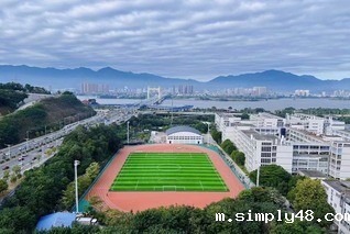 金山校区下安田径场